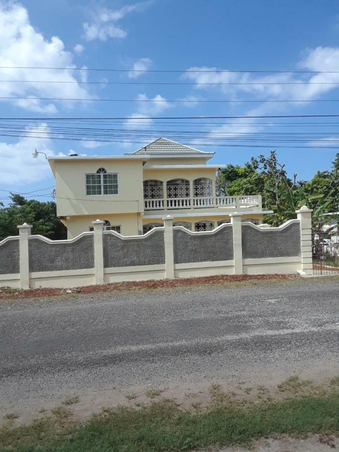 Barrianna Villa Montego Bay Exterior photo